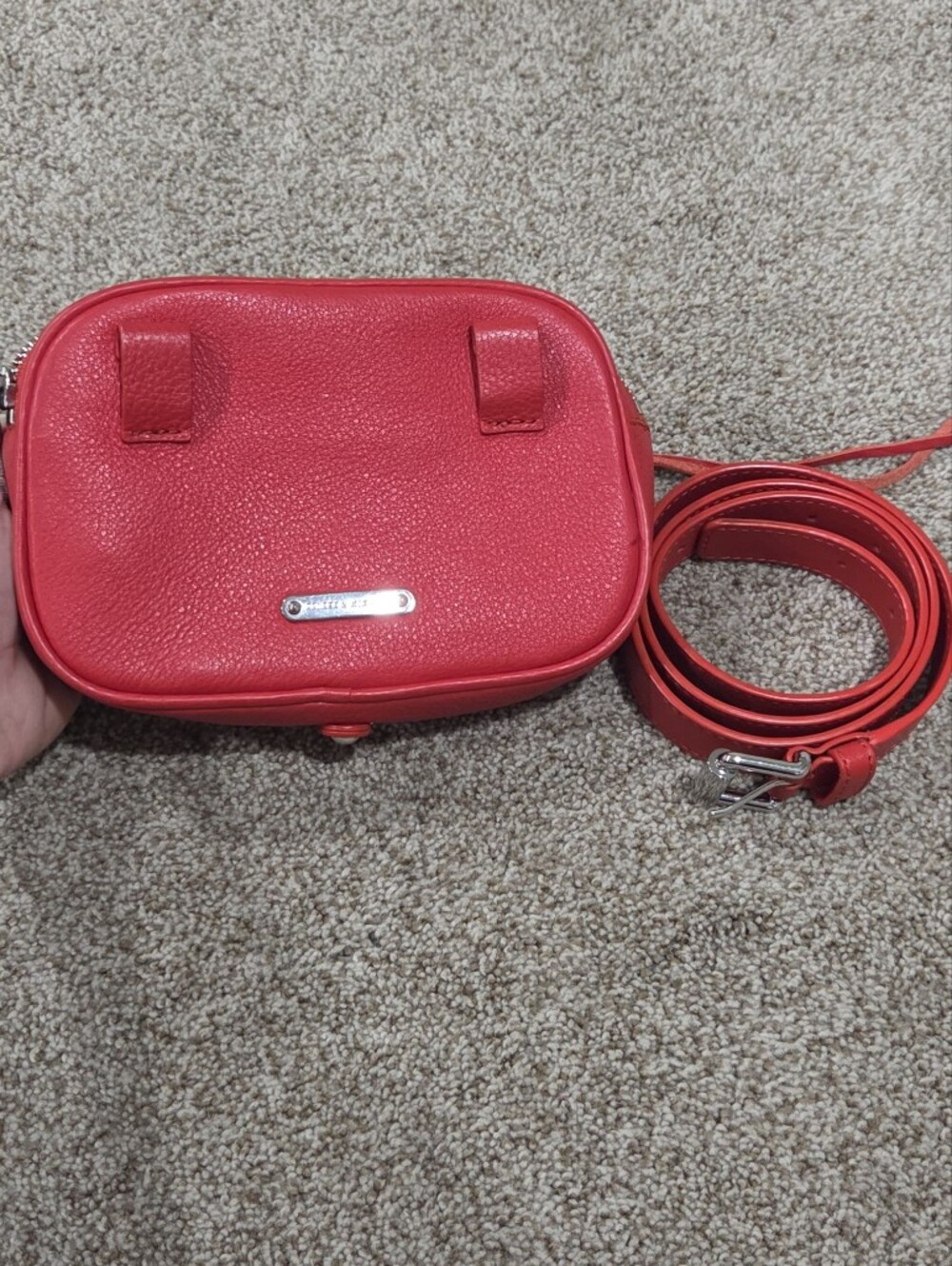 Rebecca Minkoff Blythe belt bag In Vibrant Red Leather - Picture 5 of 5